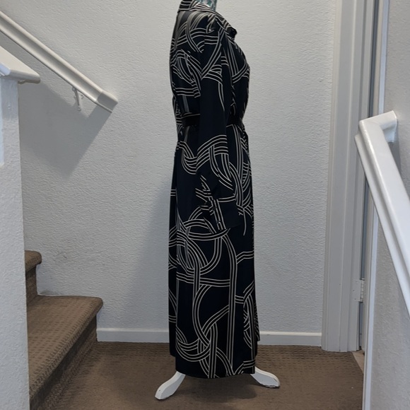 H&M Women’s Size Medium Long Satin Sheath Dress With Belt Black and White - Picture 2 of 14